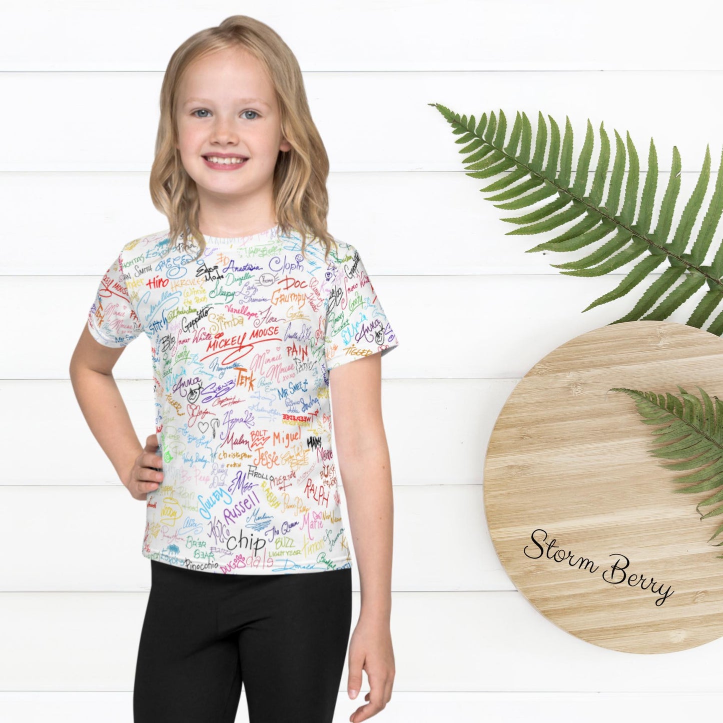 Magical Signatures Kids crew neck t-shirt